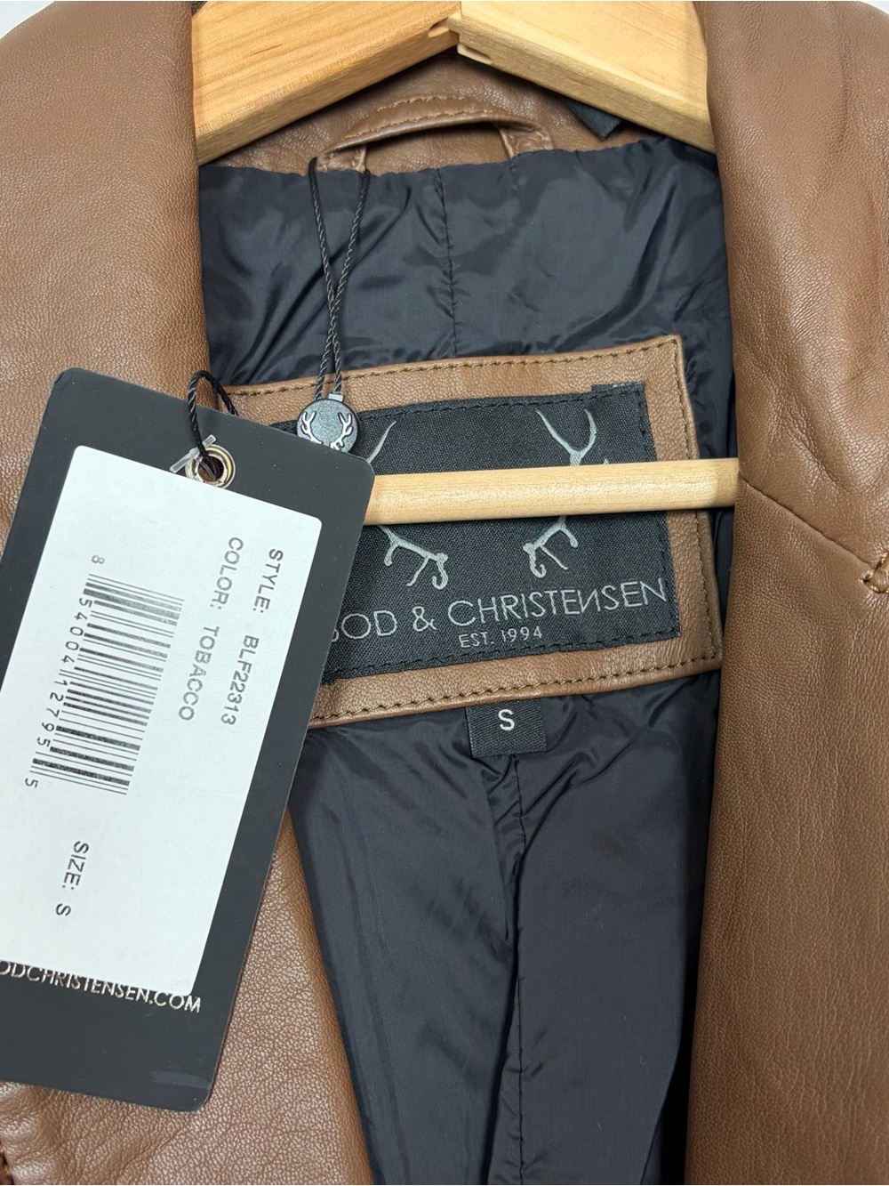 Women's brown Leather Blazer - Tailored Single-Breasted Jacket - Picture 5 of 7